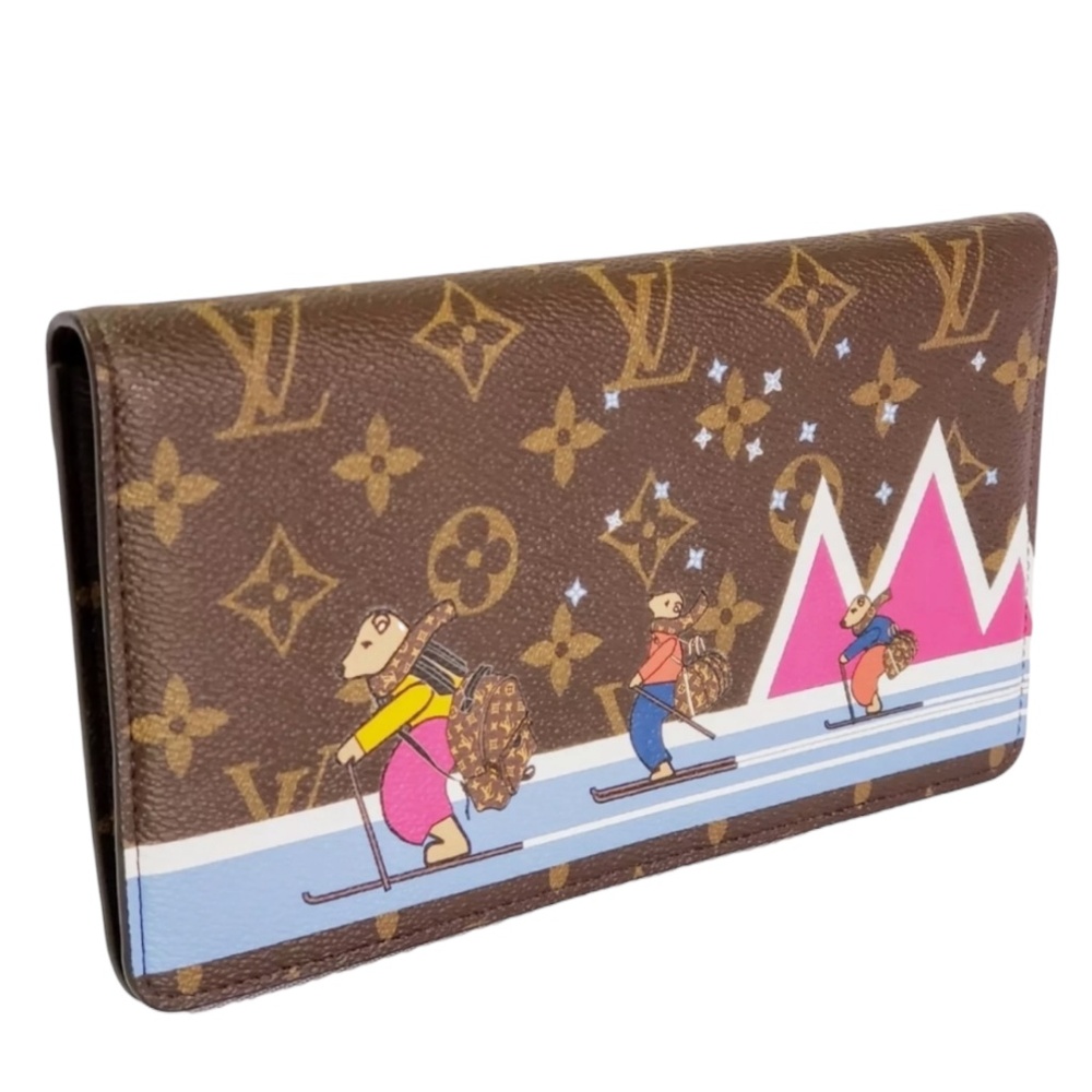 Louis Vuitton Limited Edition Weekend Animation Pochette Monogram Crossbody Bag - Picture 7 of 12